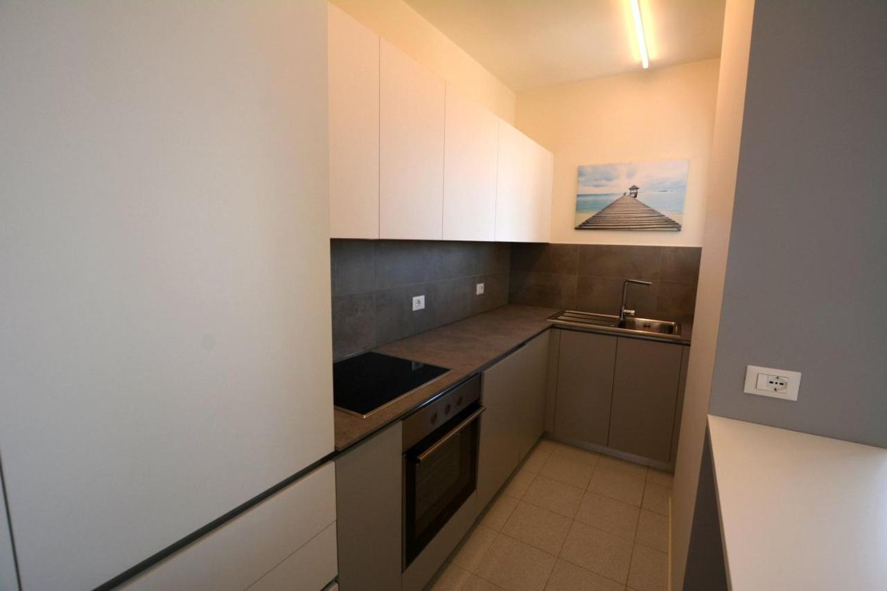 Lignano Pineta With Sea View Appartement Lignano Sabbiadoro Buitenkant foto